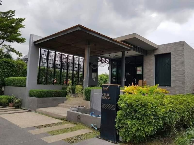 Areeya Mandarina Sukhumvit 77 : อารียา แมนดารีนา สุขุมวิท 77, กรุงเทพ, ถนนสุขุมวิท 77 (อ่อนนุช), สวนหลวง, กรุงเทพ, 200 ตร.ม., ทาวน์เฮ้าส์ ให้เช่า, โดย นัทยาพร พึ่มกุล (เบนซ์), 500434085 - DDproperty.com
