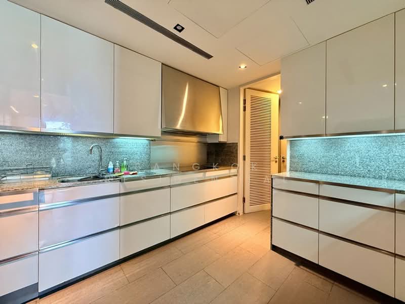 The Met Sathorn, Bangkok, 123 South Sathorn Road, Thung Maha Mek, Sathon, Bangkok, 3 Bedrooms, 198 sqm, Condo For Rent, by Bangkok Residential, 500434087 - DDproperty.com