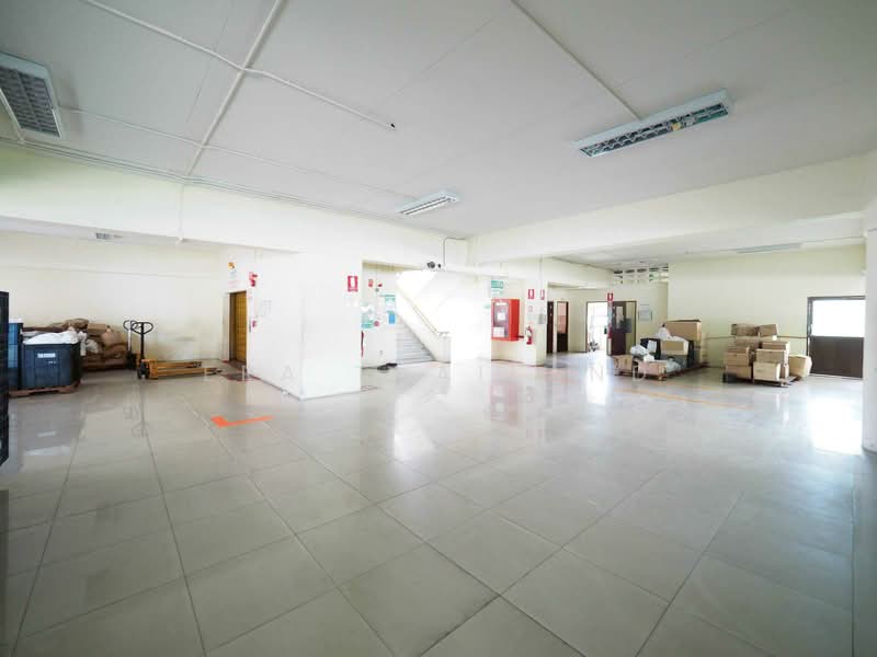 ขายโรงงานผลิตพลาสติกพร้อมที่ดิน ผังม่วง 4-0-85.1ไร่ พร้อมใบ รง.4, Samut Prakan, Bang Chak, Phra Pra Daeng, Samut Prakan, , 6,804 sqm, Warehouse/Factory For Sale, by ERA Thailand, 500434098 - DDproperty.com