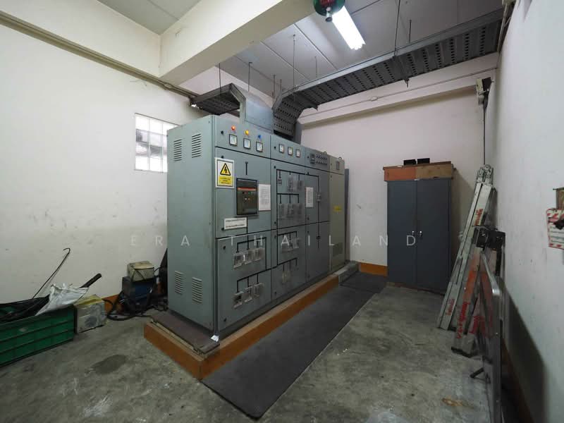 ขายโรงงานผลิตพลาสติกพร้อมที่ดิน ผังม่วง 4-0-85.1ไร่ พร้อมใบ รง.4, สมุทรปราการ, บางจาก, พระประแดง, สมุทรปราการ, 6,804 ตร.ม., โกดัง-โรงงาน ขาย, โดย ERA Thailand, 500434098 - DDproperty.com