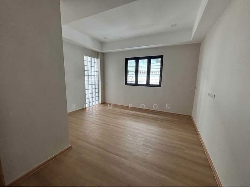 ให้เช่า โฮมออฟฟิศ Oak House สุขุมวิท 101/1 ใกล้ BTS อุดมสุข (SPSSR317), กรุงเทพ, ซอย วชิรธรรมสาธิต 42, บางจาก, พระโขนง, กรุงเทพ, 151 ตร.ม., ทาวน์เฮ้าส์ ให้เช่า, โดย Khun Poon, 500434116 - DDproperty.com