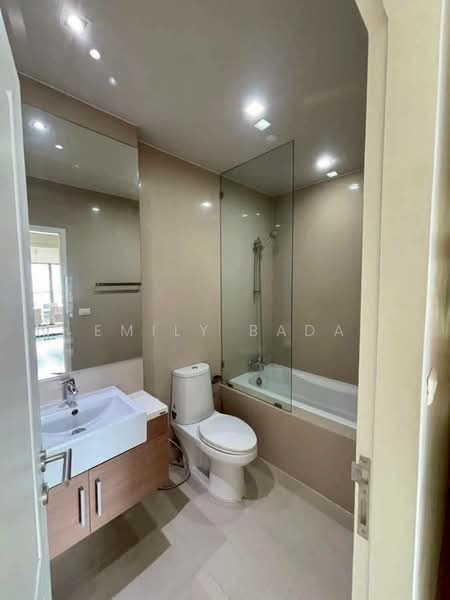 Noble Refine, Bangkok, Soi Sukhumvit 26, Sukhumvit Road, Khong Tan, Khlong Toei, Bangkok, 2 Bedrooms, 73 sqm, Condo For Rent, by Emily Bada, 500434131 - DDproperty.com