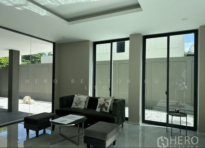 For Rent Home Office 400 sqm near MRT Si Nut, Suan Luang Bangkok HRE01117, Bangkok, Suan Luang, Bangkok, , 400 sqm, Office Space For Rent, by Hero Realtor Co., Ltd., 500434153 - DDproperty.com