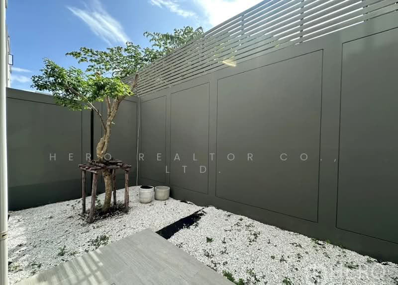 For Rent Home Office 400 sqm near MRT Si Nut, Suan Luang Bangkok HRE01117, Bangkok, Suan Luang, Bangkok, , 400 sqm, Office Space For Rent, by Hero Realtor Co., Ltd., 500434153 - DDproperty.com