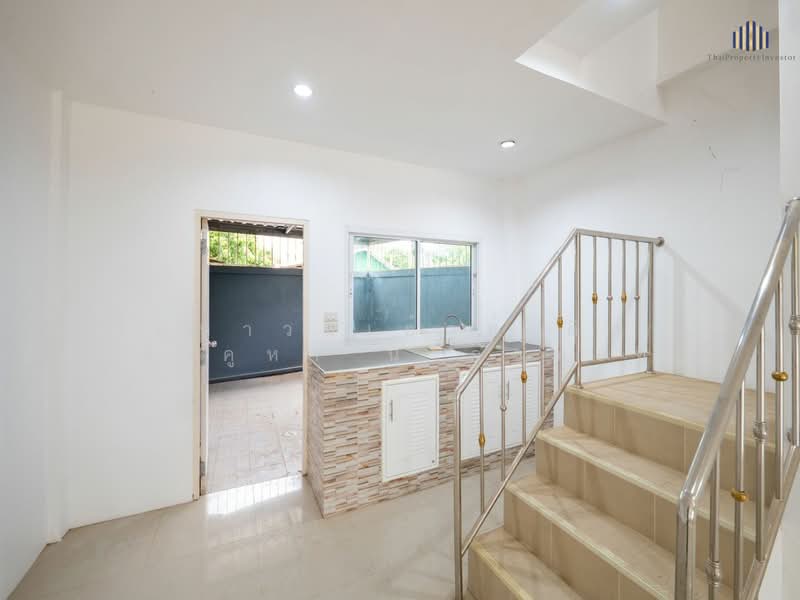 For sale: 5 twostorey townhouse units in Na Jomtien, Chon Buri (Pattaya), Na Chom Thian, Sattahip, Chon Buri (Pattaya), 2 Bedrooms, 600 sqm, Townhouse For Sale, by คุณจี, 500434165 - DDproperty.com