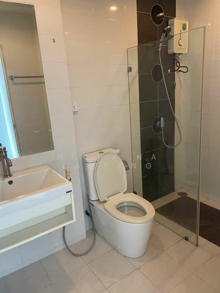The Complete Narathiwat, Bangkok, 9 Naradhiwas Rajanagarindra Rd, Chong Nonsi, Yan Nawa, Bangkok, 2 Bedrooms, 56 sqm, Condo For Sale, by Nicha Na Lampang, 500434168 - DDproperty.com