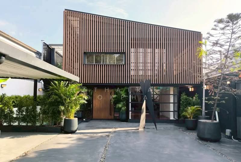 5-BR House, Bangkok, Suan Luang, Suan Luang, Bangkok, 5 Bedrooms, 73 sqm, Single Detached House For Rent, by Hathairat Rookphan, 500434170 - DDproperty.com