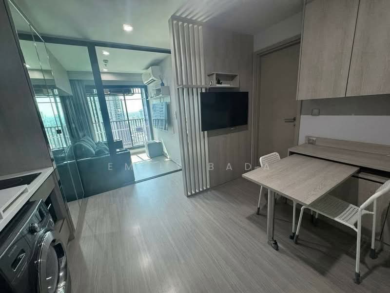 Life Ladprao : ไลฟ์ ลาดพร้าว, กรุงเทพ, 992 ถนนลาดพร้าว, จอมพล, จตุจักร, กรุงเทพ, 35 ตร.ม., คอนโด ให้เช่า, โดย Emily Bada, 500434183 - DDproperty.com