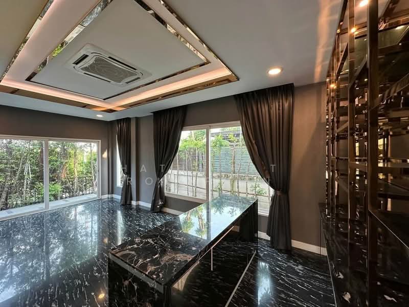 The Grand Pinklao, Bangkok, 594 Borommaratchachonnani Road, Sala Thammasop, Thawi Watthana, Bangkok, 4 Bedrooms, 400 sqm, Single Detached House For Rent, by Hathairat Rookphan, 500434199 - DDproperty.com