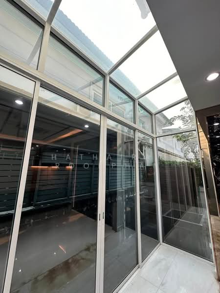 The Grand Pinklao, Bangkok, 594 Borommaratchachonnani Road, Sala Thammasop, Thawi Watthana, Bangkok, 4 Bedrooms, 400 sqm, Single Detached House For Rent, by Hathairat Rookphan, 500434199 - DDproperty.com