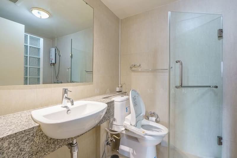 The Clover Thonglor Residence, Bangkok, Soi Sukhumvit 55, Khlong Tan Nua, Watthana, Bangkok, 1 Bedroom, 46 sqm, Condo For Sale, by Nicha Na Lampang, 500434210 - DDproperty.com