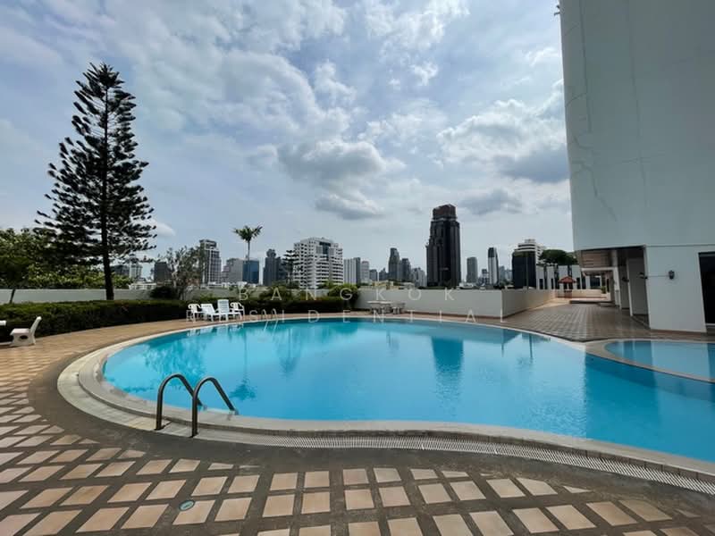 Oriental Towers, Bangkok, 25 Soi Ekkamai 12, Ekkamai Road, Khlong Tan Nua, Watthana, Bangkok, 3 Bedrooms, 315 sqm, Condo For Rent, by Bangkok Residential, 500434229 - DDproperty.com