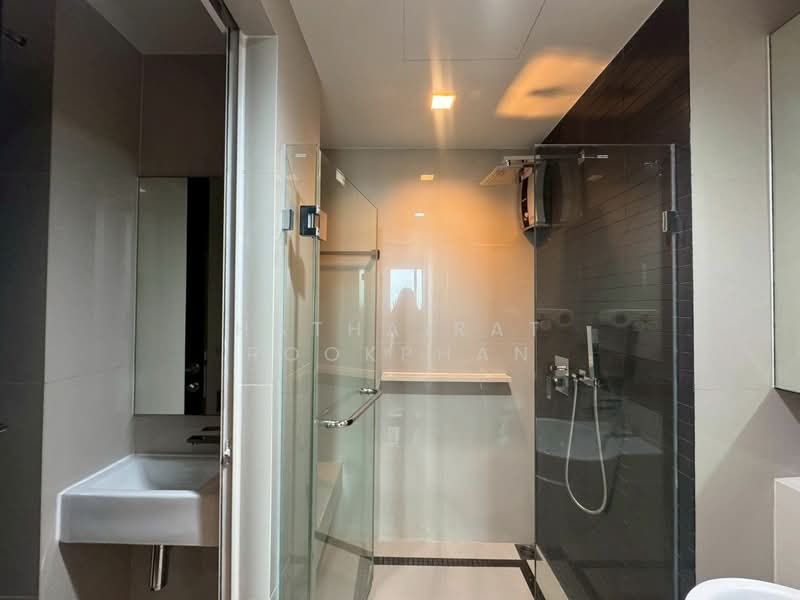Rhythm Sathorn, Bangkok, 141 Soi Sathorn 21, Yan Nawa, Sathon, Bangkok, 1 Bedroom, 35 sqm, Condo For Rent, by Hathairat Rookphan, 500434238 - DDproperty.com