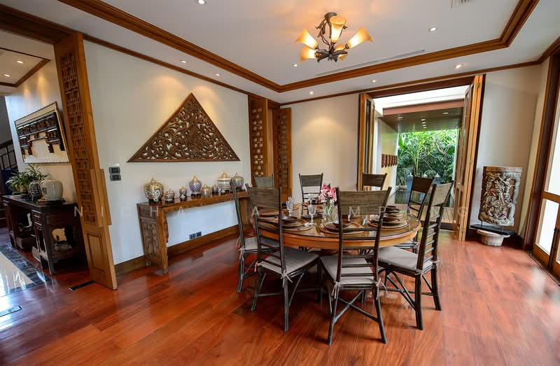 5-BR House, Bangkok, Khlong Tan Nua, Watthana, Bangkok, 5 Bedrooms, 820 sqm, Single Detached House For Sale, by Nicha Na Lampang, 500434247 - DDproperty.com