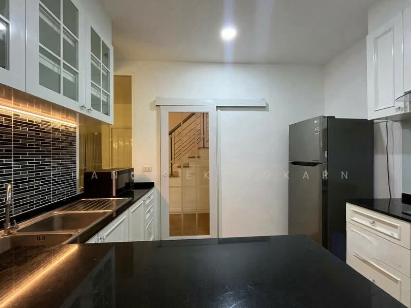 Golden Village Onnut-Pattanakan : โกลเด้น วิลเลจ อ่อนนุช-พัฒนาการ, กรุงเทพ, ซอยอ่อนนุช 65 แยก14, ประเวศ, ประเวศ, กรุงเทพ, 191 ตร.ม., บ้านเดี่ยว ให้เช่า, โดย Chanon Ekongkarn, 500434291 - DDproperty.com