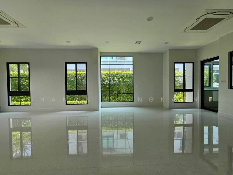Nantawan Pinklao-Kanchana, Bangkok, 99 Asawaphichet Road, Bang Ra Mat, Taling Chan, Bangkok, 4 Bedrooms, 304 sqm, Single Detached House For Rent, by Chanon Ekongkarn, 500434299 - DDproperty.com