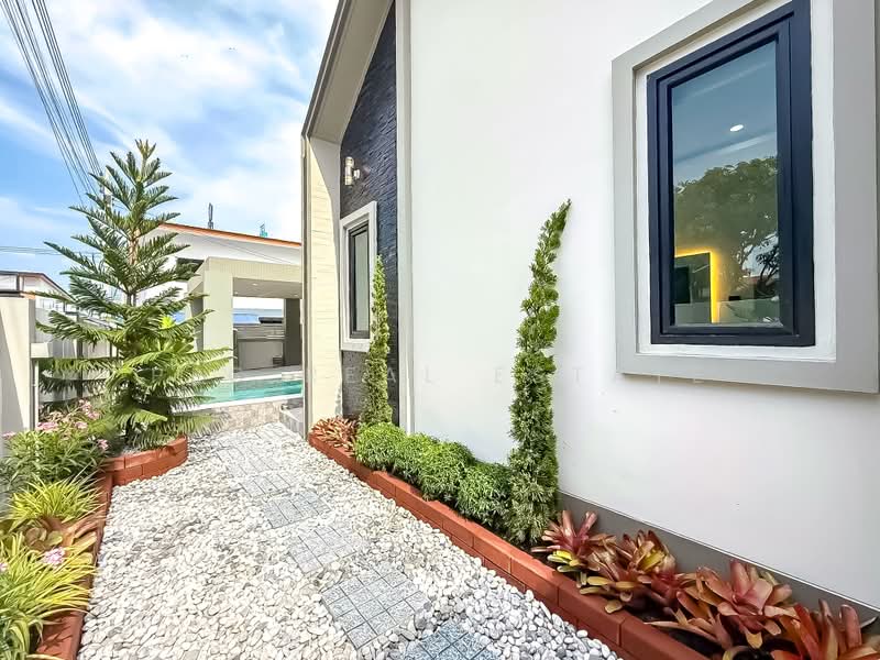 Luxury Pool Villa for Sale Thung Klom Tan Man East Pattaya 3Bed, Chon Buri (Pattaya), Bang Lamung, Bang Lamung (Pattaya), Chon Buri (Pattaya), 3 Bedrooms, 352 sqm, Villa For Sale, by PLC real estate, 500434322 - DDproperty.com