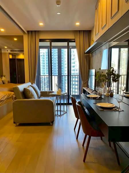 ASHTON Asoke, Bangkok, 131 Asoke Montri Road, Khlongtoei Nua, Watthana, Bangkok, 1 Bedroom, 34 sqm, Condo For Rent, by Hathairat Rookphan, 500434335 - DDproperty.com