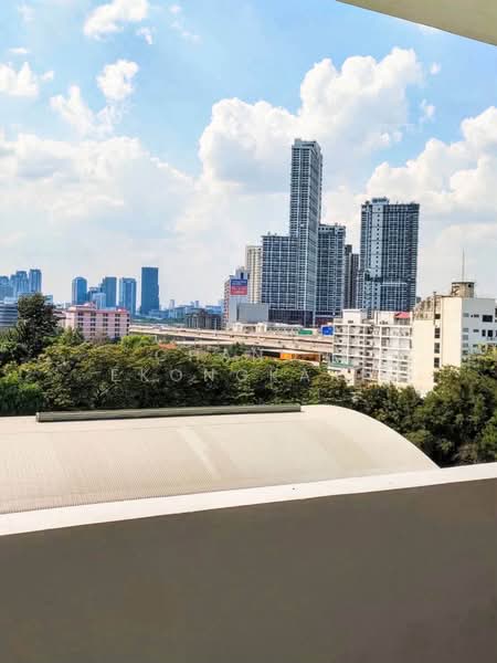 Sun Palace Condominium, Bangkok, 36 Phetchaburi Rd, Bang Kapi, Huai Khwang, Bangkok, 3 Bedrooms, 170 sqm, Condo For Rent, by Chanon Ekongkarn, 500434346 - DDproperty.com