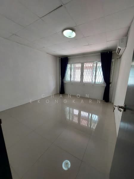 บ้าน 4-ห้องนอน, กรุงเทพ, ลาดพร้าว, กรุงเทพ, 325 ตร.ม., บ้านเดี่ยว ขาย, โดย Chanon Ekongkarn, 500434361 - DDproperty.com