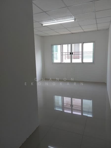 บ้าน 4-ห้องนอน, กรุงเทพ, ลาดพร้าว, กรุงเทพ, 325 ตร.ม., บ้านเดี่ยว ขาย, โดย Chanon Ekongkarn, 500434361 - DDproperty.com