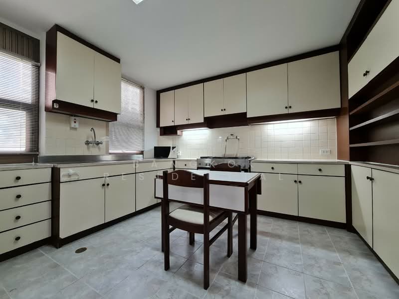 Tubtim Mansion, Bangkok, 59/2 Soi Sukhumvit 39, Khlong Tan Nua, Watthana, Bangkok, 3 Bedrooms, 250 sqm, Apartment For Rent, by Bangkok Residential, 500434370 - DDproperty.com