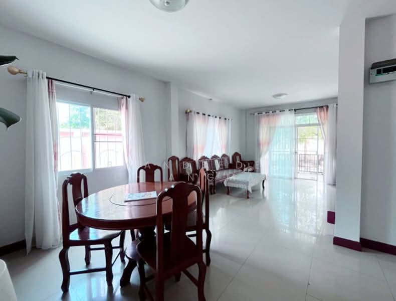 A house for rent near 89 Plaza, Chiang Mai Rental Price: 23,000 THB / month Property ID: No.15H886, Chiang Mai, Nong Phung, Saraphi, Chiang Mai, 3 Bedrooms, 150 sqm, Single Detached House For Rent, by Baandeedee Chiangmai, 500434373 - DDproperty.com
