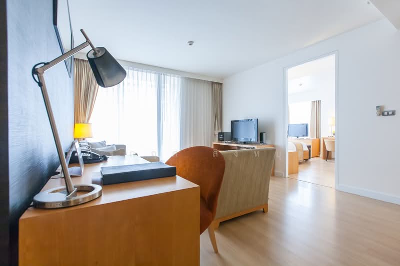 Oakwood Residence Sukhumvit Thonglor, Bangkok, 113 Soi Thonglor 13, Sukhumvit 55, Khlong Tan Nua, Watthana, Bangkok, 1 Bedroom, 55 sqm, Condo For Rent, by ณัฏฐกฤศ สิงหบุตร, 500434376 - DDproperty.com
