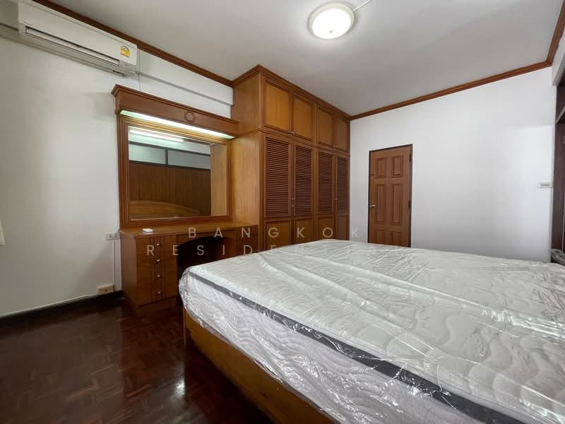 Aree Mansion, Bangkok, Sukhumvit, Khong Tan, Khlong Toei, Bangkok, 3 Bedrooms, 180 sqm, Apartment For Rent, by Bangkok Residential, 500434388 - DDproperty.com
