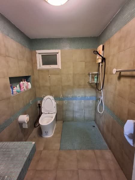 3-BR House, Bangkok, Lat Phrao, Bangkok, 3 Bedrooms, 204 sqm, Single Detached House For Sale, by Chanon Ekongkarn, 500434391 - DDproperty.com