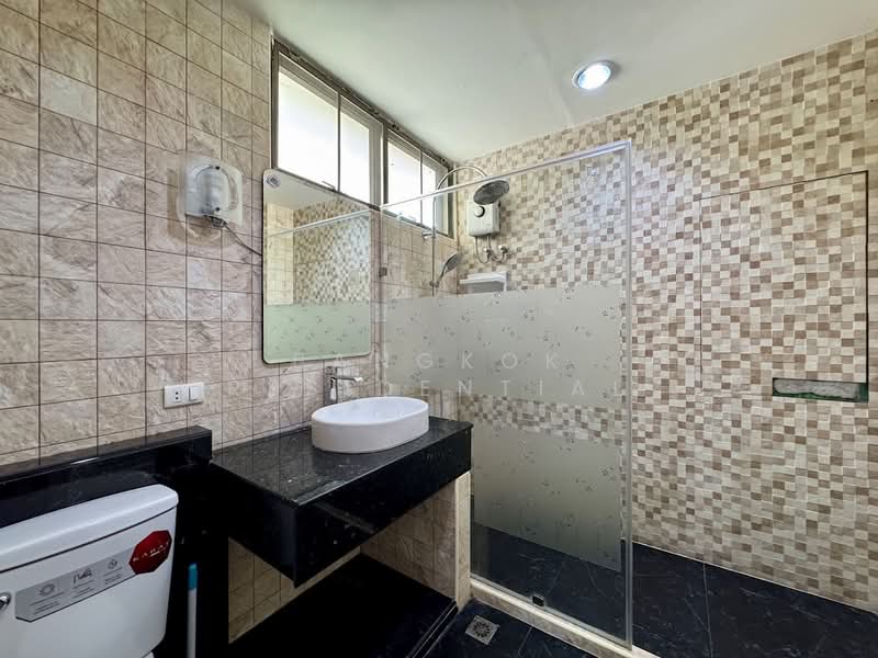 Tongtip Mansion, Bangkok, Soi Sukhumvit 47, Khlong Tan Nua, Watthana, Bangkok, 3 Bedrooms, 250 sqm, Apartment For Rent, by Bangkok Residential, 500434410 - DDproperty.com
