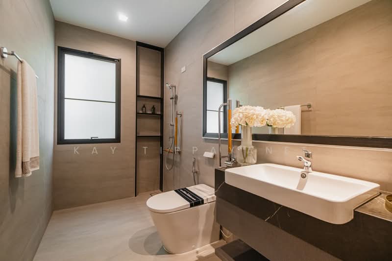 Grand Bangkok Boulevard Bangna-Km.15 : แกรนด์ บางกอก บูเลอวาร์ด บางนา-กม.15, สมุทรปราการ, ทางคู่ขนาน ถนนบางนา-ตราด, บางโฉลง, บางพลี, สมุทรปราการ, 584 ตร.ม., บ้านเดี่ยว ขาย, โดย Kay Tippayanet, 500434484 - DDproperty.com