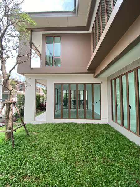 Burasiri Krungthep Kreetha, Bangkok, 95 Soi Pracha Ruam Chai, Hua Mak, Bang Kapi, Bangkok, 4 Bedrooms, 300 sqm, Single Detached House For Sale, by ผึ้ง ภรภัทร, 500434525 - DDproperty.com