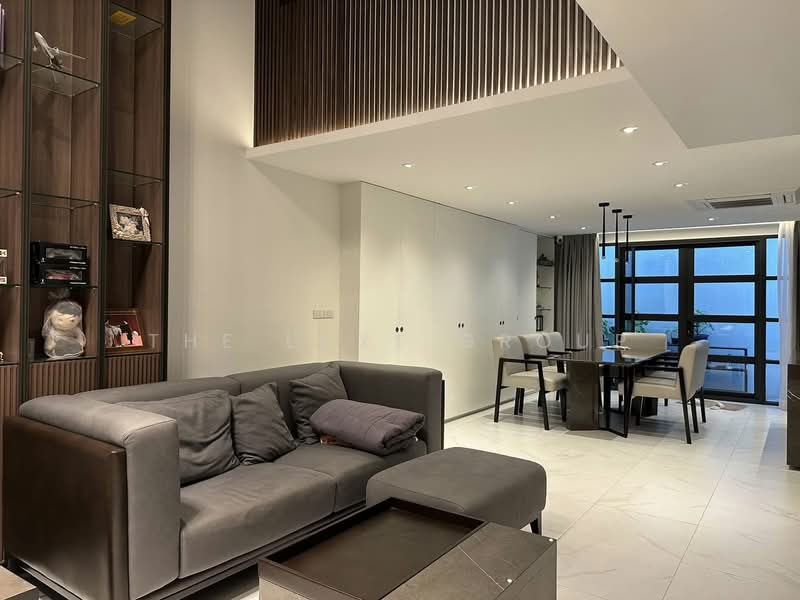 Townhouse in Sathorn, กรุงเทพ, ยานนาวา, สาทร, กรุงเทพ, 290 ตร.ม., บ้านเดี่ยว ให้เช่า, โดย The Luxe Group, 500434584 - DDproperty.com