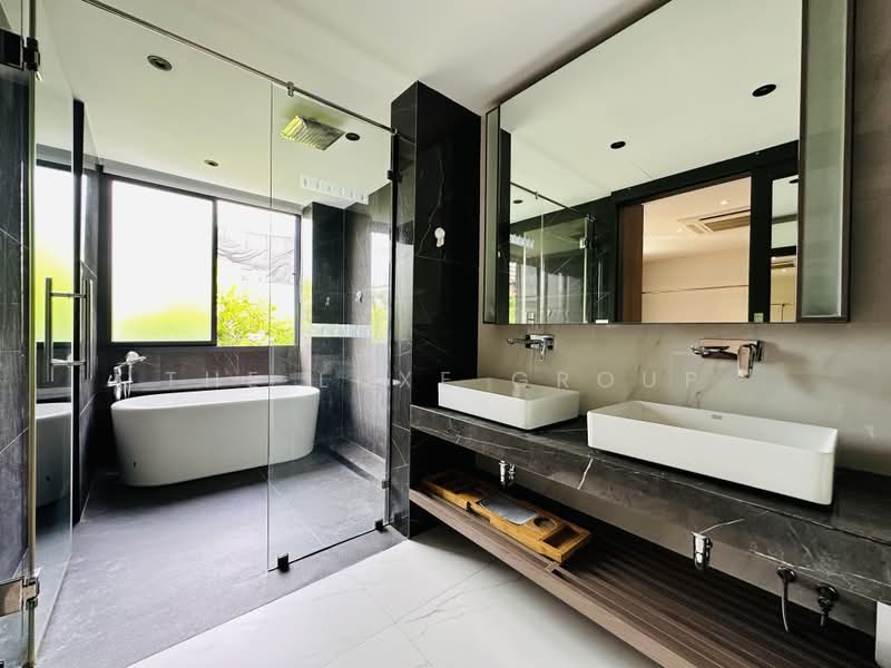 Townhouse in Sathorn, กรุงเทพ, ยานนาวา, สาทร, กรุงเทพ, 290 ตร.ม., บ้านเดี่ยว ให้เช่า, โดย The Luxe Group, 500434584 - DDproperty.com