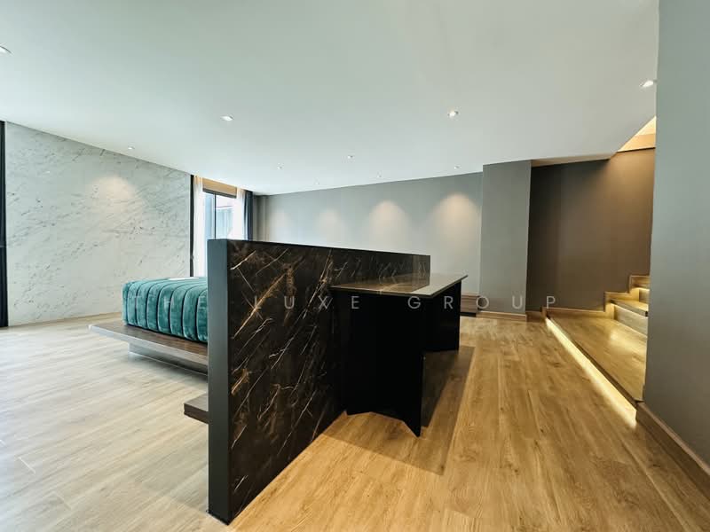 Townhouse in Sathorn, กรุงเทพ, ยานนาวา, สาทร, กรุงเทพ, 290 ตร.ม., บ้านเดี่ยว ให้เช่า, โดย The Luxe Group, 500434584 - DDproperty.com