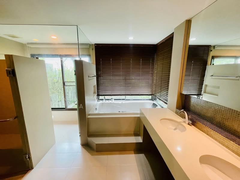 Private Nirvana Residence North-East, Bangkok, Soi Yothin Phatthana 11 Yak 7, Khlong Chan, Bang Kapi, Bangkok, 4 Bedrooms, 350 sqm, Single Detached House For Sale, by Napatsawan Tamjorhor, 500434594 - DDproperty.com