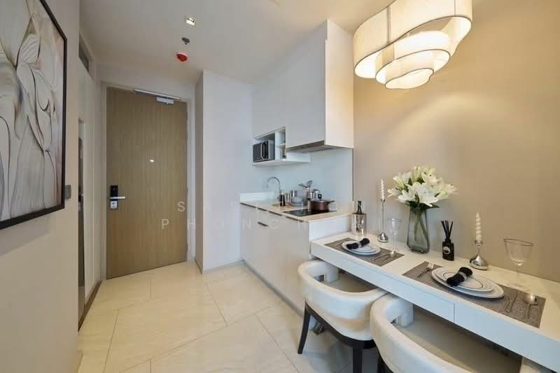 ASHTON Silom, Bangkok, 166 Silom Road, Bang Rak, Bangkok, 1 Bedroom, 33 sqm, Condo For Rent, by Sasithon Phonchuai, 500434617 - DDproperty.com