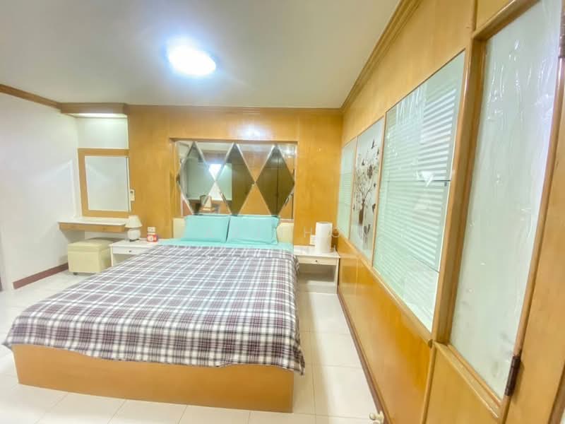 Rin House Condo : รินเฮ้าส์ คอนโดมิเนียม, กรุงเทพ, ถนน สุขุมวิท39, คลองตันเหนือ, วัฒนา, กรุงเทพ, 50 ตร.ม., คอนโด ขาย, โดย Sasithon Phonchuai, 500434661 - DDproperty.com