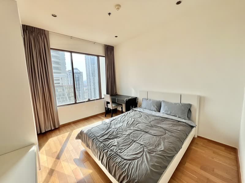 The Emporio Place, Bangkok, 93 Soi Sukhumvit 24, Sukhumvit Road, Khong Tan, Khlong Toei, Bangkok, 2 Bedrooms, 101 sqm, Condo For Sale, by Kittiphop Machchima, 500434670 - DDproperty.com