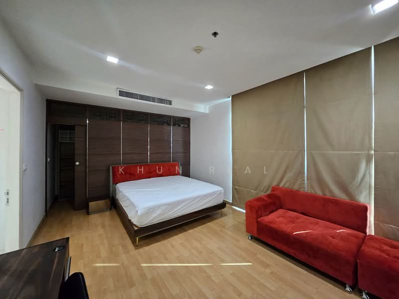 Nusasiri Grand, Bangkok, Soi Sukhumvit 42, Phra Kanong, Khlong Toei, Bangkok, 3 Bedrooms, 173 sqm, Condo For Rent, by Khun Real, 500434689 - DDproperty.com