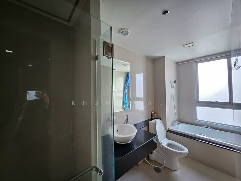 Nusasiri Grand, Bangkok, Soi Sukhumvit 42, Phra Kanong, Khlong Toei, Bangkok, 3 Bedrooms, 173 sqm, Condo For Rent, by Khun Real, 500434689 - DDproperty.com