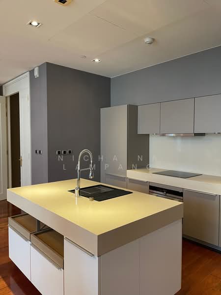 MARQUE Sukhumvit, Bangkok, 719 Sukhumvit 39 Road, Khlong Tan Nua, Watthana, Bangkok, 2 Bedrooms, 127 sqm, Condo For Sale, by Nicha Na Lampang, 500434692 - DDproperty.com