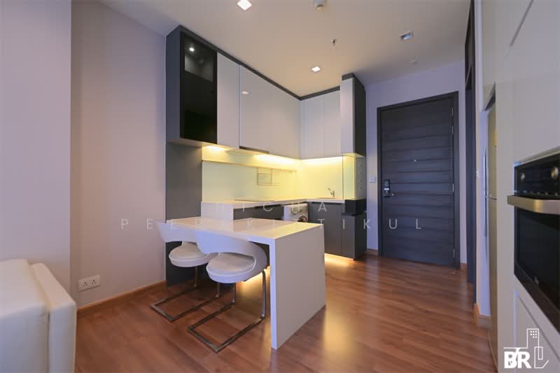 Ivy Ampio, Bangkok, 48 Ratchadaphisek Road, Huai Khwang, Bangkok, 1 Bedroom, 44 sqm, Condo For Rent, by Nicha Peerakittikul, 500434707 - DDproperty.com