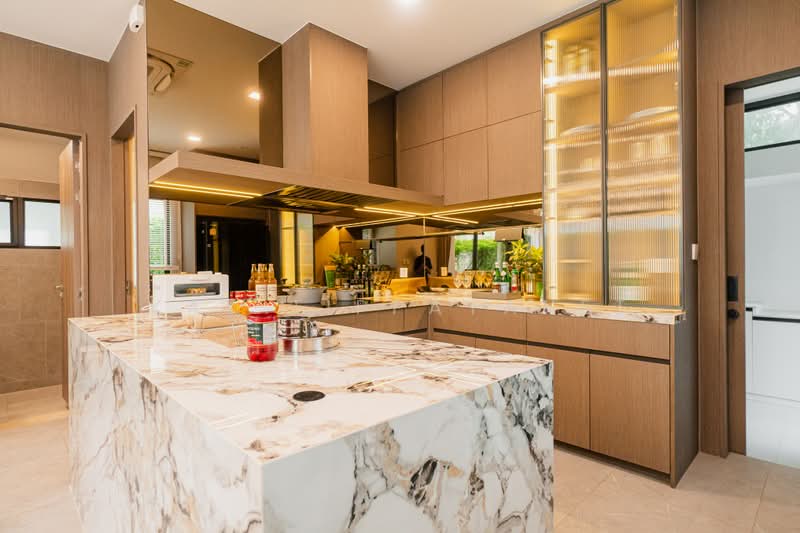 Mantana Bangna Km.15, Samut Prakan, 456 Bangna-Trad Road Km.15, Bang Chalong, Bang Plee, Samut Prakan, 4 Bedrooms, 240 sqm, Single Detached House For Sale, by Kay Tippayanet, 500434721 - DDproperty.com