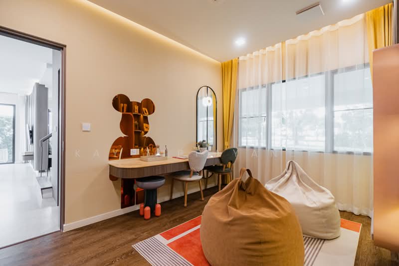 Mantana Bangna Km.15, Samut Prakan, 456 Bangna-Trad Road Km.15, Bang Chalong, Bang Plee, Samut Prakan, 4 Bedrooms, 240 sqm, Single Detached House For Sale, by Kay Tippayanet, 500434721 - DDproperty.com