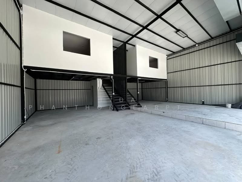 Warehouse with office space for rent, Sukhumvit 81, near BTS On Nut., Bangkok, Suan Luang, Suan Luang, Bangkok, , 170 sqm, Warehouse/Factory For Rent, by Tida phanthonglarptawee, 500434749 - DDproperty.com