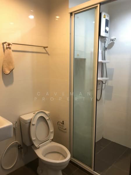 The Base Sukhumvit 77, Bangkok, 289 Sukhumvit 77 Road, Phra Kanong Nua, Watthana, Bangkok, 1 Bedroom, 30 sqm, Condo For Rent, by Caveman Property, 500434779 - DDproperty.com