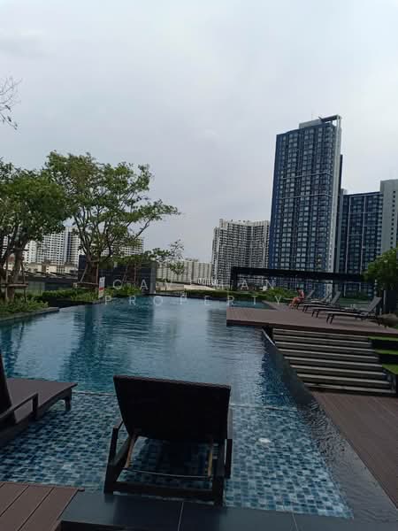 The Base Sukhumvit 77, Bangkok, 289 Sukhumvit 77 Road, Phra Kanong Nua, Watthana, Bangkok, 1 Bedroom, 30 sqm, Condo For Rent, by Caveman Property, 500434779 - DDproperty.com