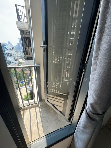 M Thonglor 10, Bangkok, 9 Soi Ekkamai 12, Ekkamai Road, Khlong Tan Nua, Watthana, Bangkok, 2 Bedrooms, 56 sqm, Condo For Rent, by Hathaichanok Saenset, 500434827 - DDproperty.com